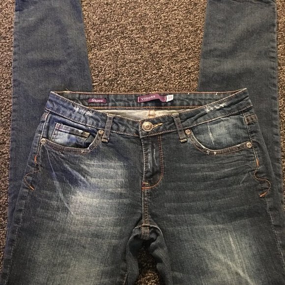 Vigoss Skinny Straight Embroidered Back Pockets  Distress 3/4 - Picture 1 of 12